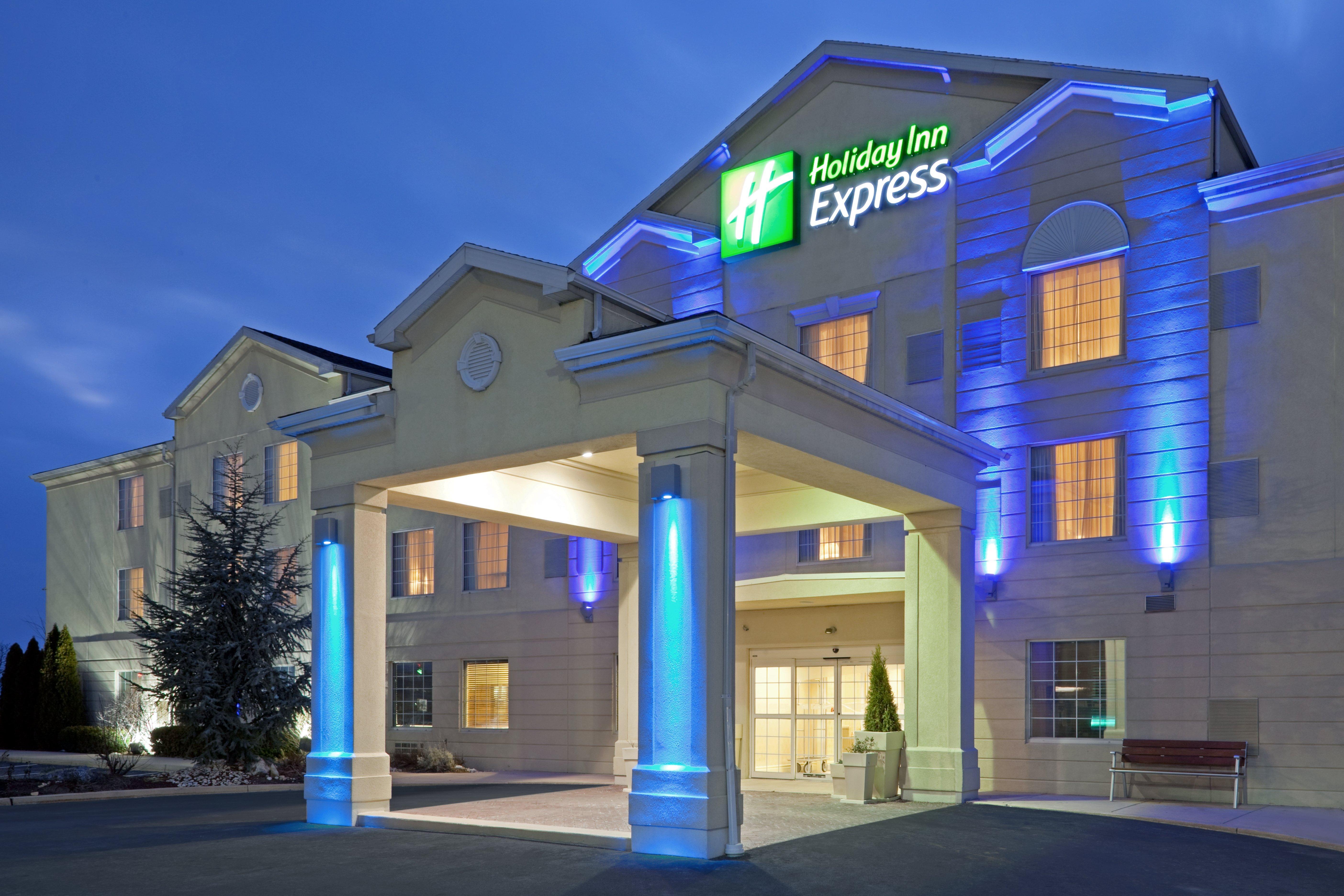 Holiday Inn Express Hotel & Suites Reading By Ihg מראה חיצוני תמונה