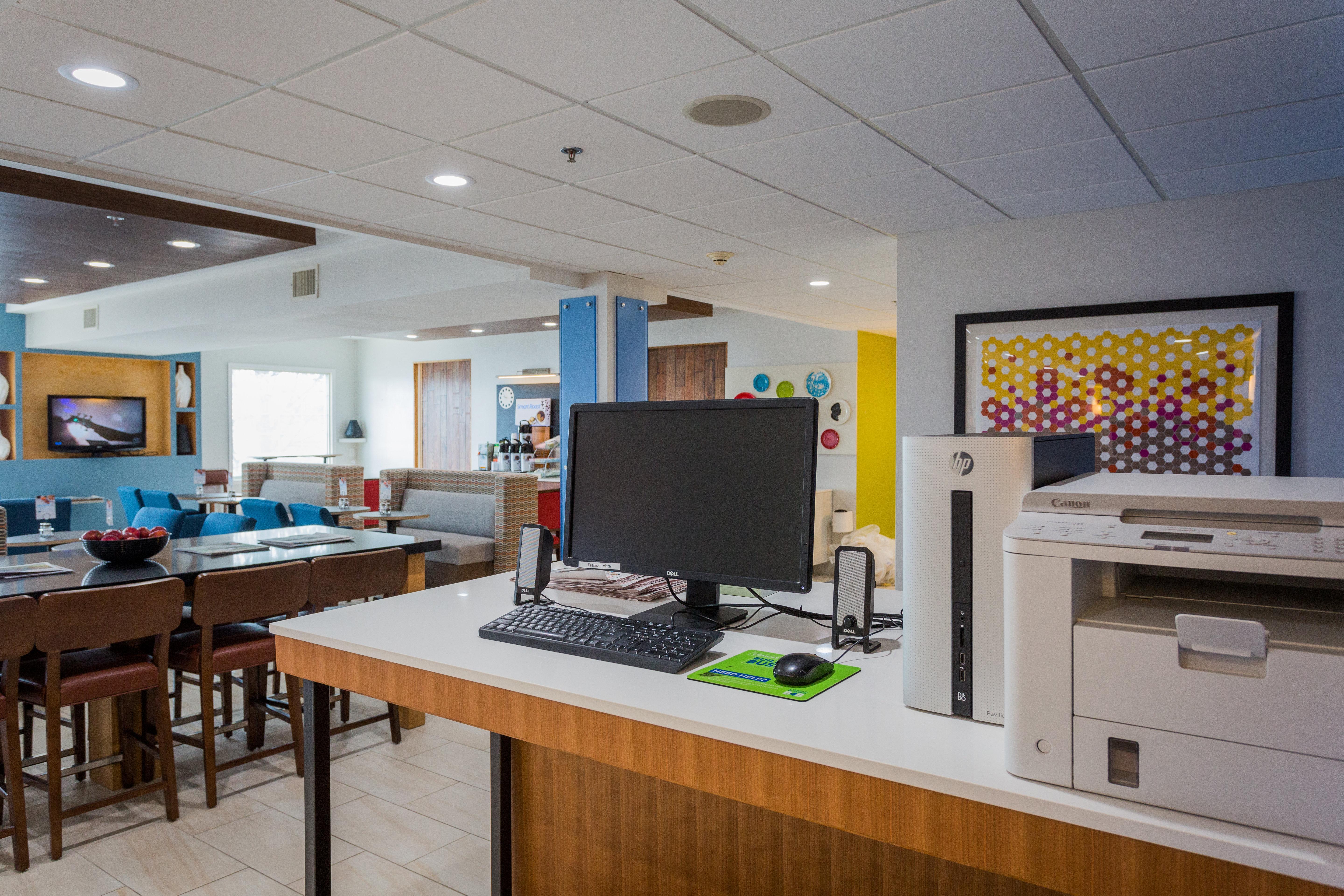 Holiday Inn Express Hotel & Suites Reading By Ihg מראה חיצוני תמונה