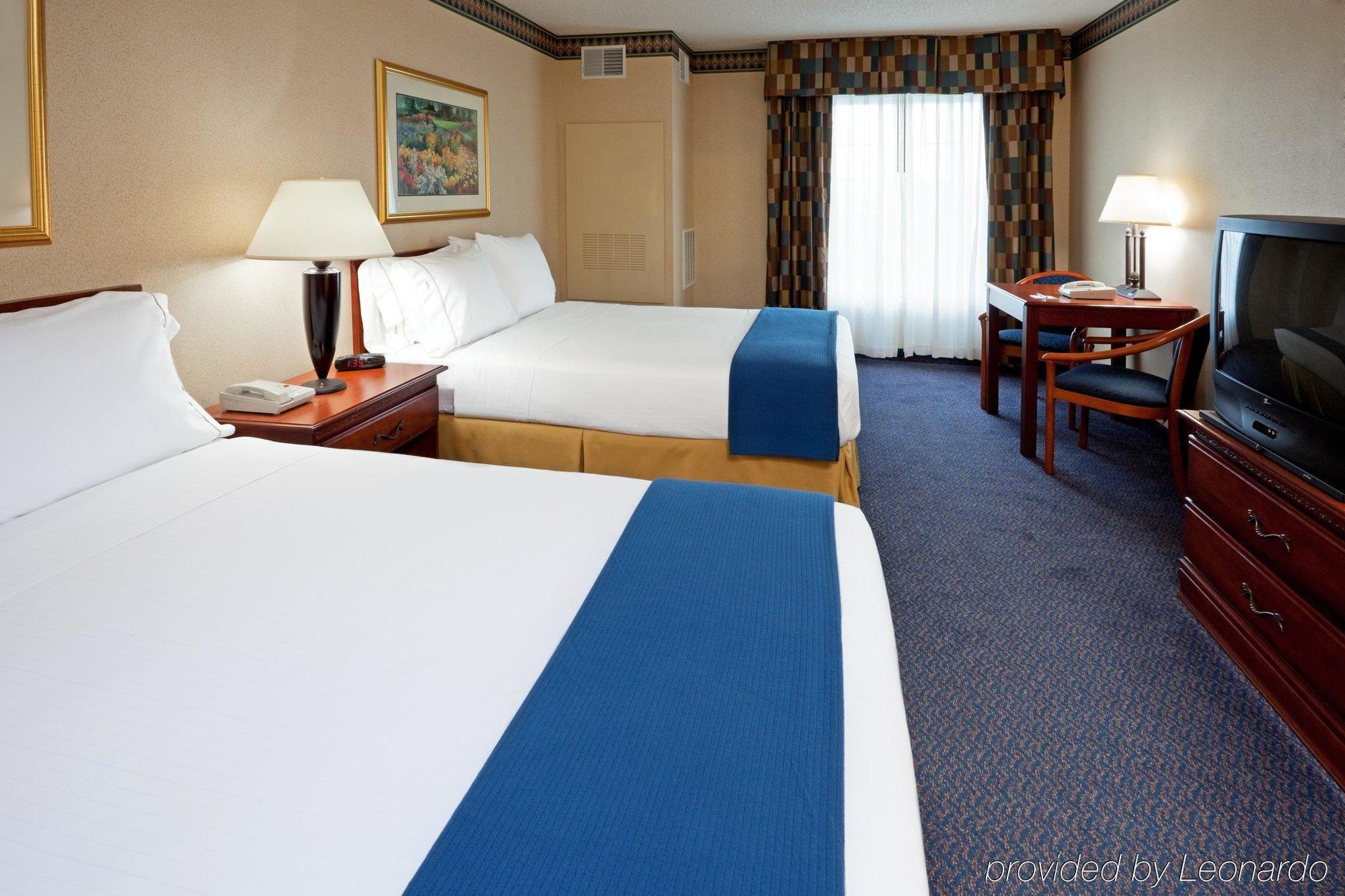 Holiday Inn Express Hotel & Suites Reading By Ihg מראה חיצוני תמונה